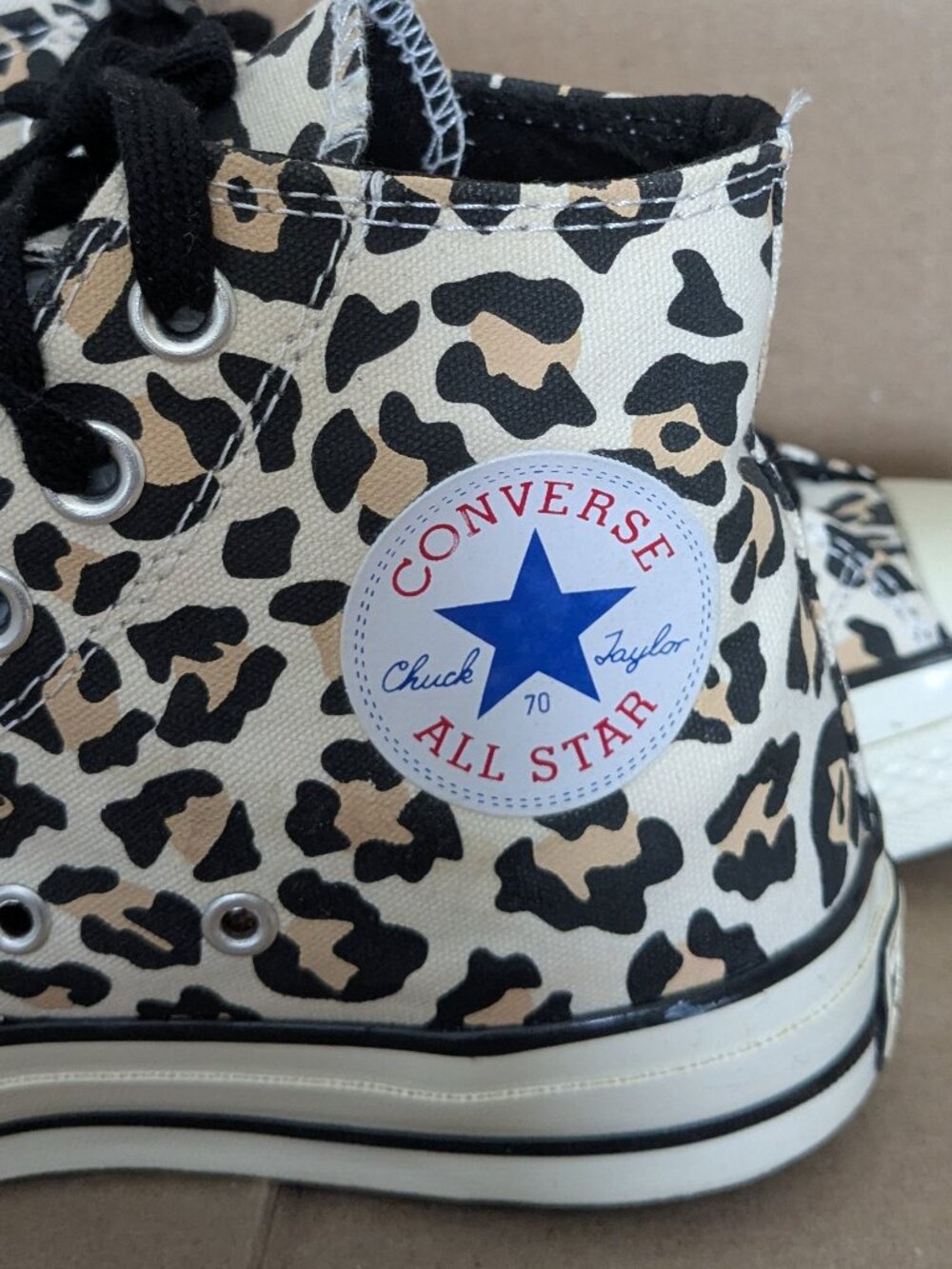Jaguar Leopard Pattern Converse Chuck Taylor High Top Shoes Unisex Sz M9.5,W7.5 - Picture 9 of 15